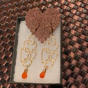 Fashionable hammered metal long earrings